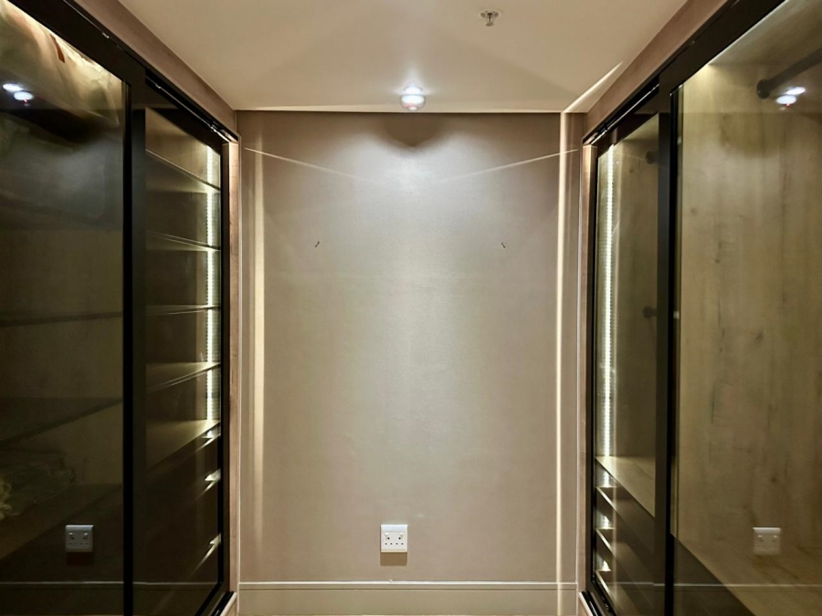 2 Bedroom Property for Sale in De Waterkant Western Cape